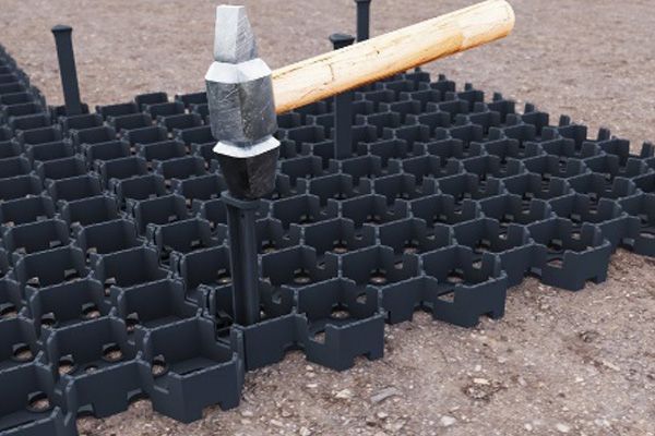 Анкер универсальный для газонных решеток и бордюра New Fix, рис. 5