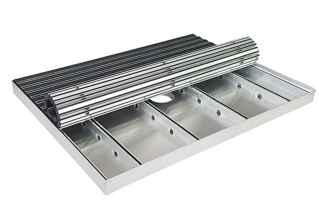 Поддон алюминиевый под решетку, рис. 2