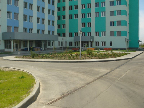 Отвод воды от заезда в медицинскую клинику - Стандартпарк