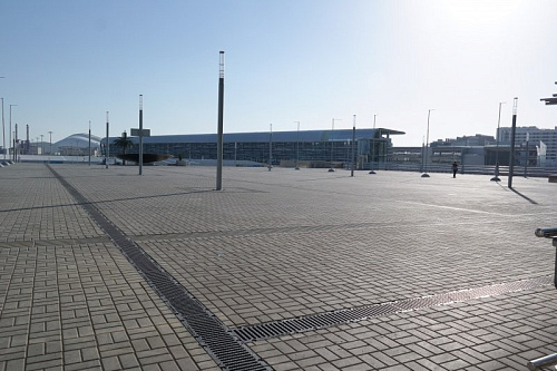 Использование лотков Стандартпарк на площади